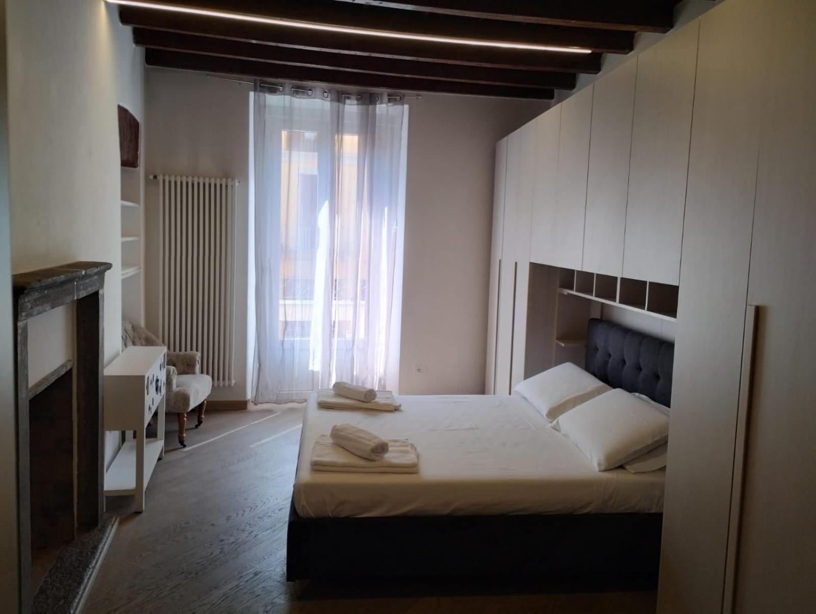 Apartment Piacere In Corso Mailand